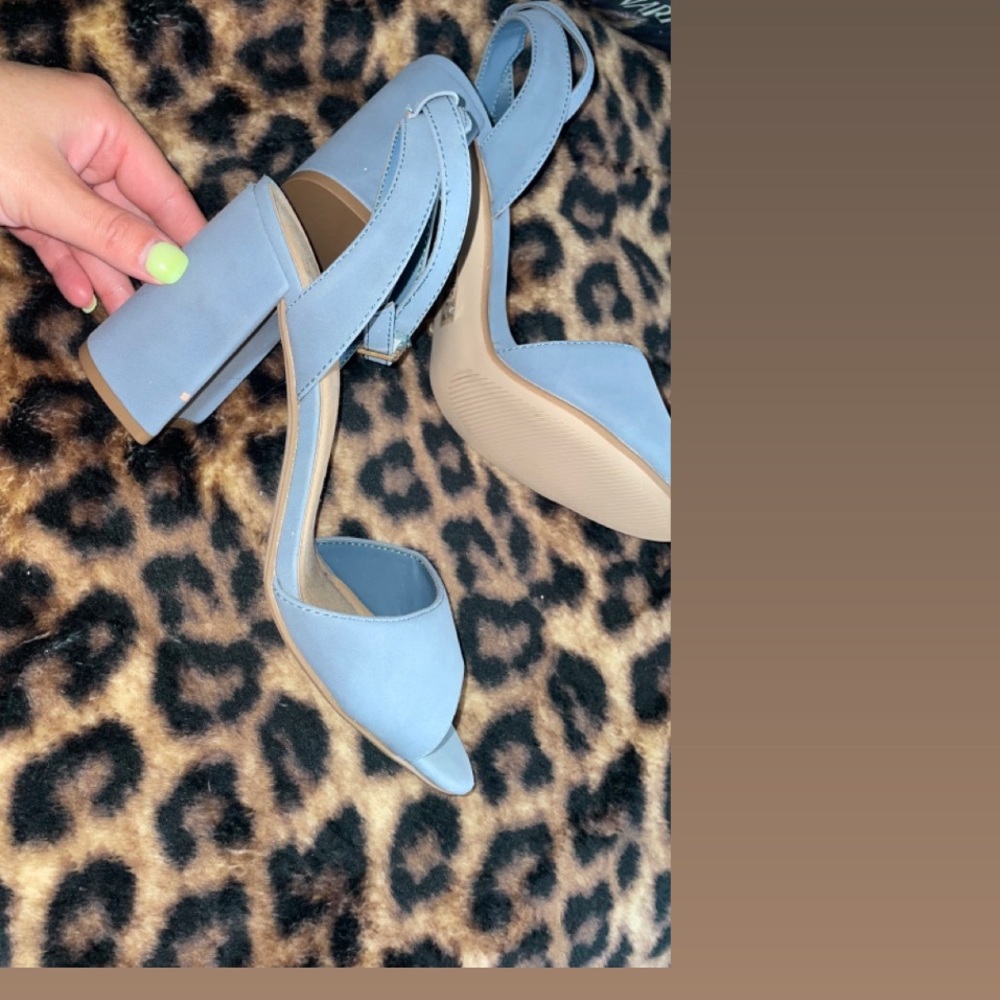 wedges size 7 never worn